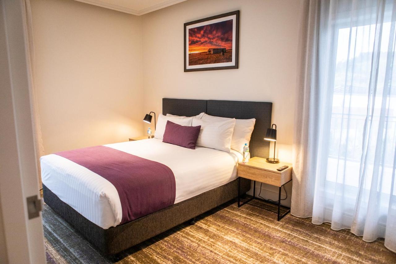 Porter'S Plainland Hotel 외부 사진